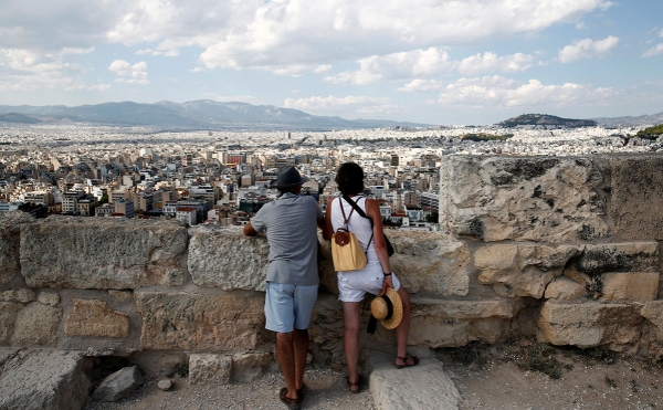 Власти Греции оценили сроки открытия «туристических ворот»