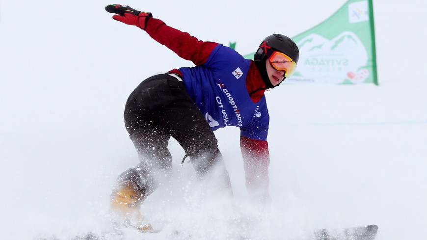 Российский сноубордист Логинов стал трехкратным чемпионом мира